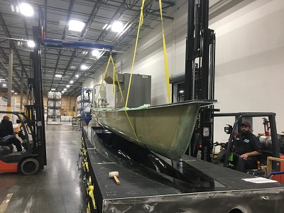 hull from additively manufacturing boat mold