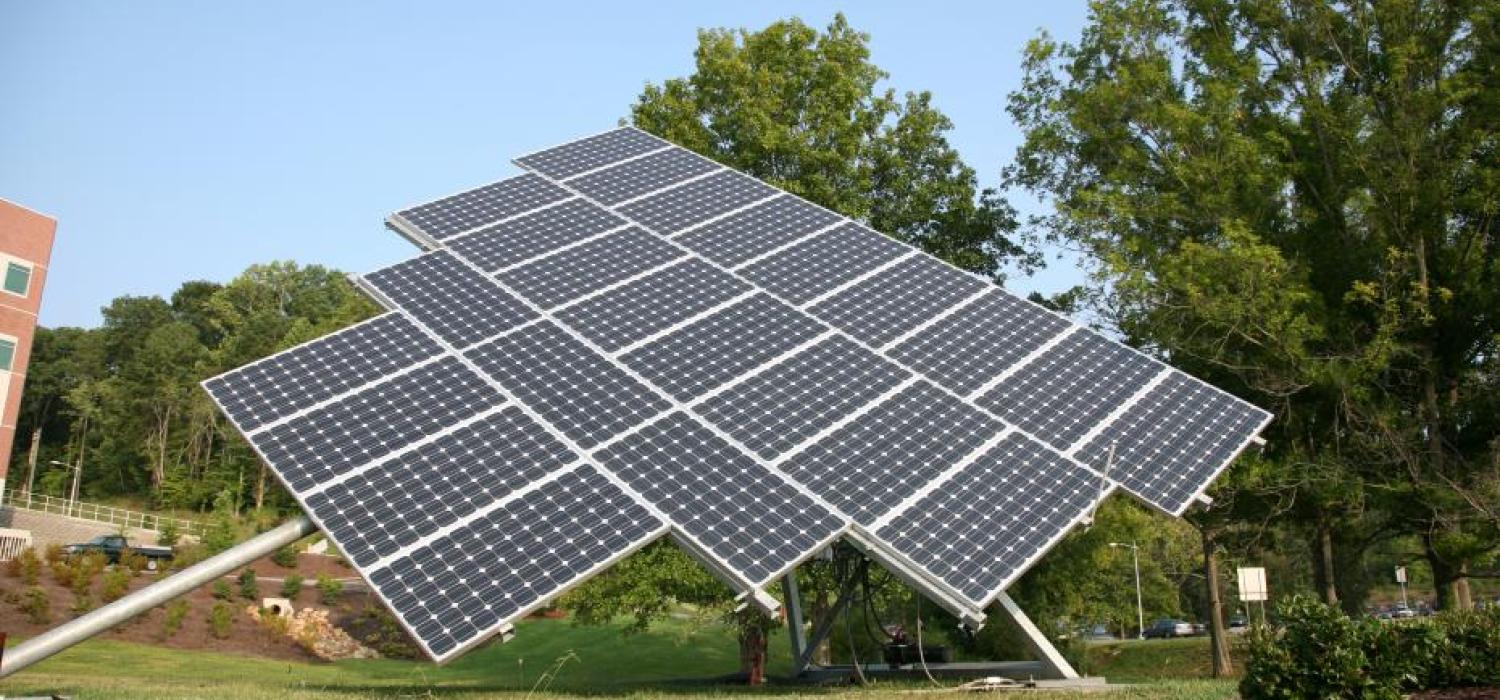 Clean & Renewable Energy Clean & Renewable Energy