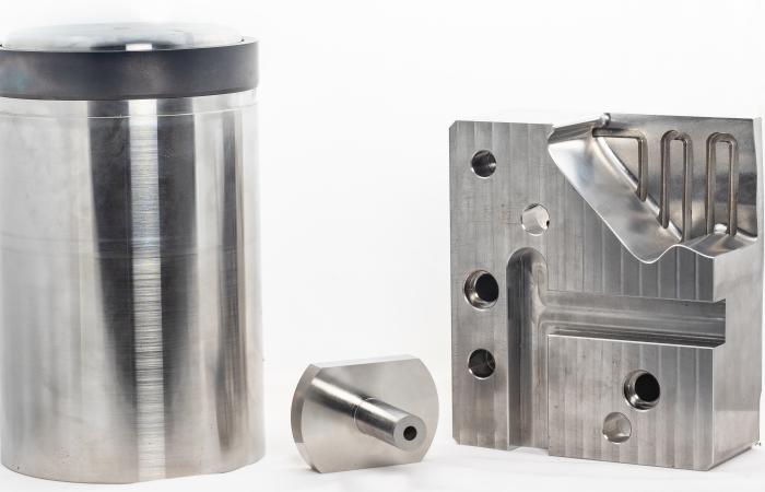 Conformal cooling channels using metal additive manufacturing