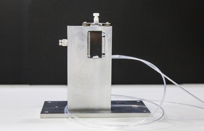 1-position flow cell with syringe pump