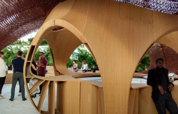 ORNL researchers used a bamboo polymer composite to additively manufacture parts of two outdoor pavilions designed by SHoP Architects for the DesignMiami exposition in Florida in the fall of 2016, using the Big Area Additive Manufacturing system at the MDF. Credit: Oak Ridge National Laboratory, U.S. Dept. of Energy; photographer Erin Webb