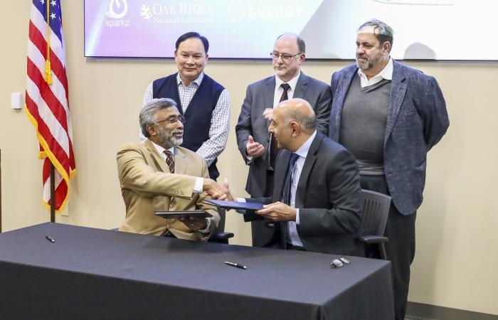 SPARKZ - ORNL license signing ceremony