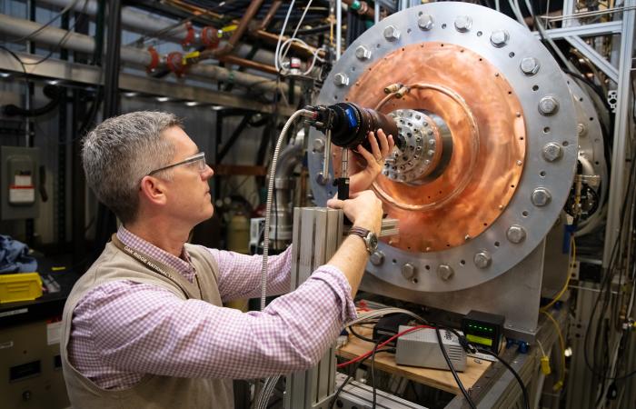 ORNL scientists are current using Proto-MPEX to perform necessary research and development that is needed to build MPEX. Credit: Genevieve Martin/Oak Ridge National Laboratory, U.S. Dept. of Energy