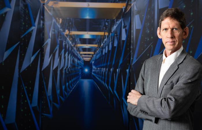 David Womble, ORNL’s program director for artificial intelligence, relies on high-performance computing resources like Summit, America’s smartest supercomputer. Credit: Carlos Jones/ORNL, U.S. Dept. of Energy