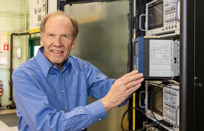 Bruce Warmack is evaluating the operation of advanced sensors for the power grid at ORNL. Credit: Carlos Jones/ORNL, U.S. Dept. of Energy.