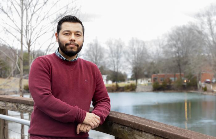 Hydrologist Jesus Gomez-Velez brings his expertise in river systems and mathematics to ORNL’s modeling and simulation research to better understand flow and transport processes in the nation’s watersheds. Credit: Genevieve Martin/ORNL, U.S. Dept. of Energy 