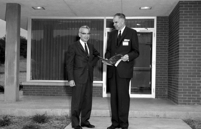 seaborg and weinberg 