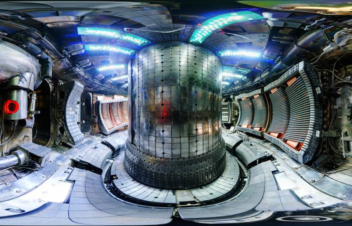 The interior of the Massachusetts Institute of Technology’s (MIT’s) Alcator C-Mod tokamak. A team led by Princeton Plasma Physics Laboratory’s C.S. Chang recently used the Titan supercomputer