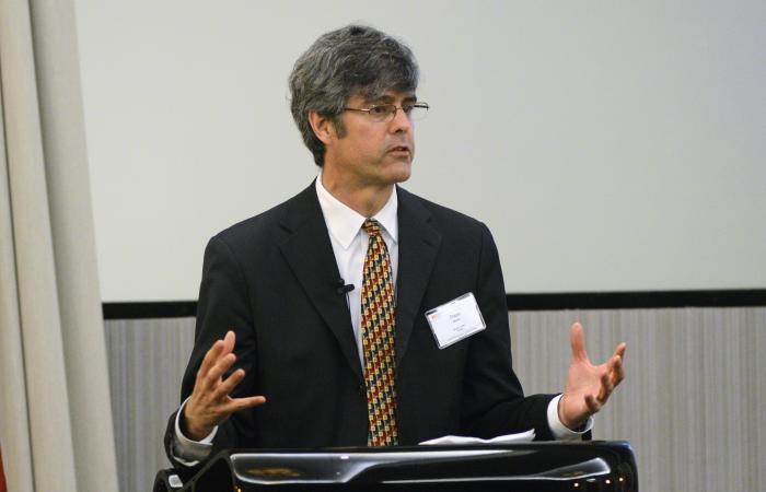 Oak Ridge National Laboratory Director Thom Mason speaks at the opening session of the Southeast Regional Energy Innovation Workshop on May 23.
