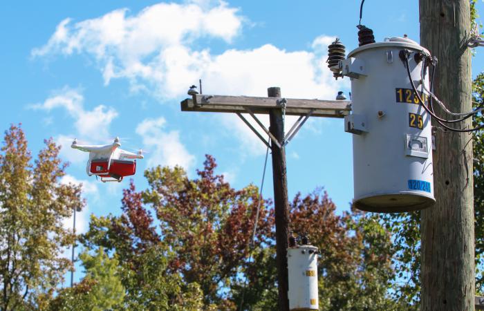 The sensors measure parameters like temperature, chemicals and electric grid elements for industrial and electrical applications. Credit: Carlos Jones/Oak Ridge National Laboratory, U.S. Dept. of Energy