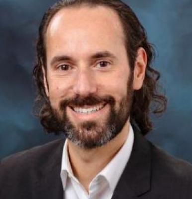 Dr. Pablo Seleson
