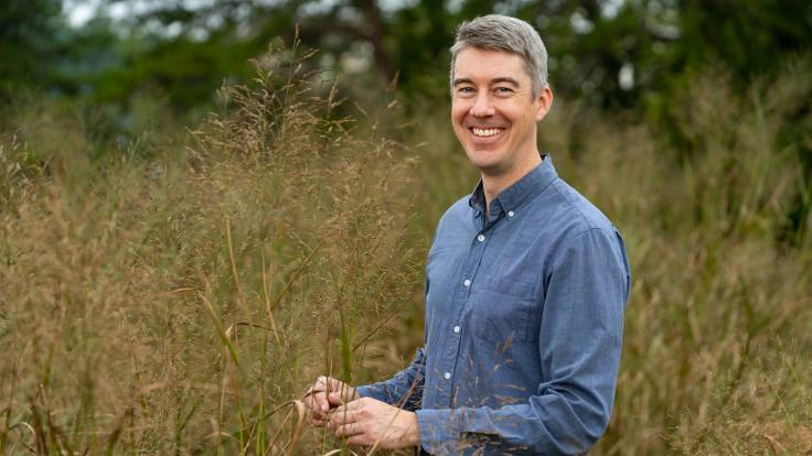 Environmental scientist John Field uses ecosystem models to analyze sustainable methods for growing crops such as switchgrass. Credit: Carlos Jones/ORNL, U.S. Dept. of Energy