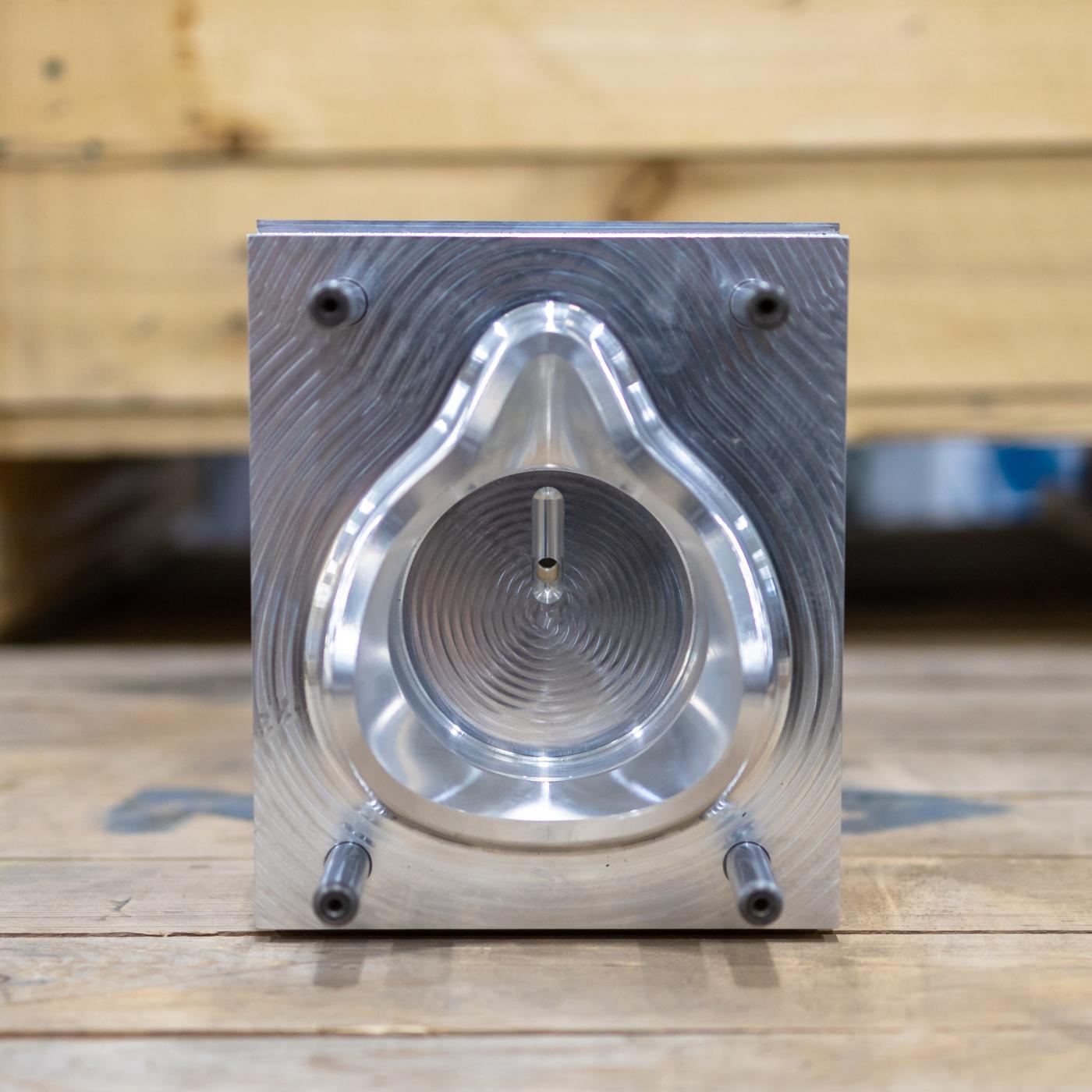 Researchers at DOE’s Manufacturing Demonstration Facility at ORNL developed a reusable face mask prototype with injection molding that will enable industry to rapidly manufacture. Credit: Carlos Jones/Oak Ridge National Laboratory, U.S. Dept. of Energy