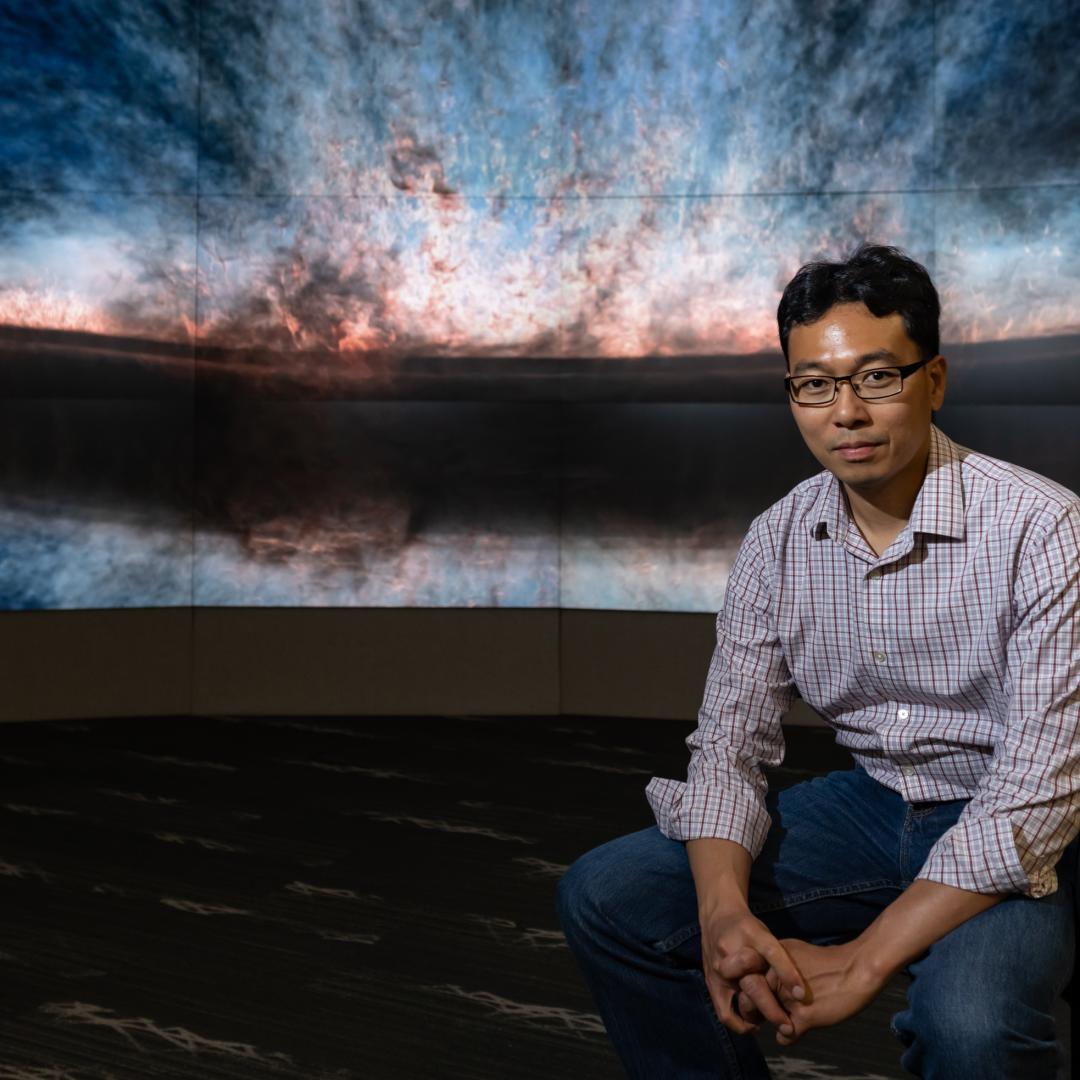 Reuben Budiardja, an Oak Ridge National Laboratory computational scientist, worked with the early users who helped prepare Frontier, the world’s first exascale supercomputer, for scientific operations. Credit: Carlos Jones/ORNL, U.S. Dept. of Energy