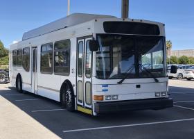 Researchers from ORNL’s Vehicle and Autonomy Research Group created a control strategy for a hybrid electric bus that demonstrated up to 30% energy savings. Credit: University of California, Riverside 