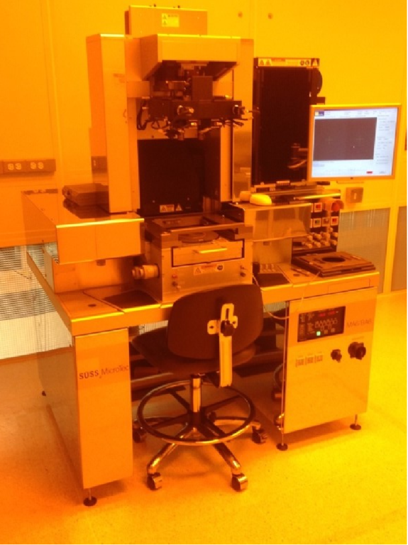 Suss Contact Aligner