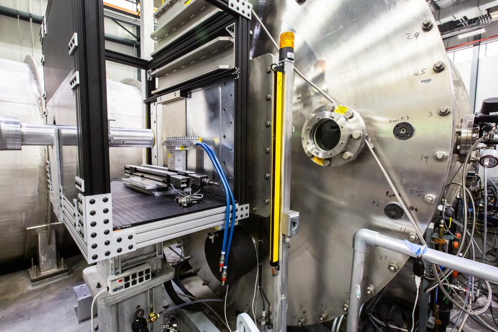 Scientists used the Bio-SANS instrument at ORNL’s High Flux Isotope Reactor to measure the action of cosolvents in real time and pinpoint the ideal processing temperature to achieve biomass deconstruction. Credit: Genevieve Martin/ORNL, U.S. Dept. of Energy
