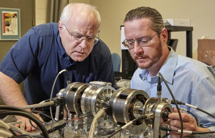Extreme engineering: Embedding instrumentation and control at 700 degrees Celsius