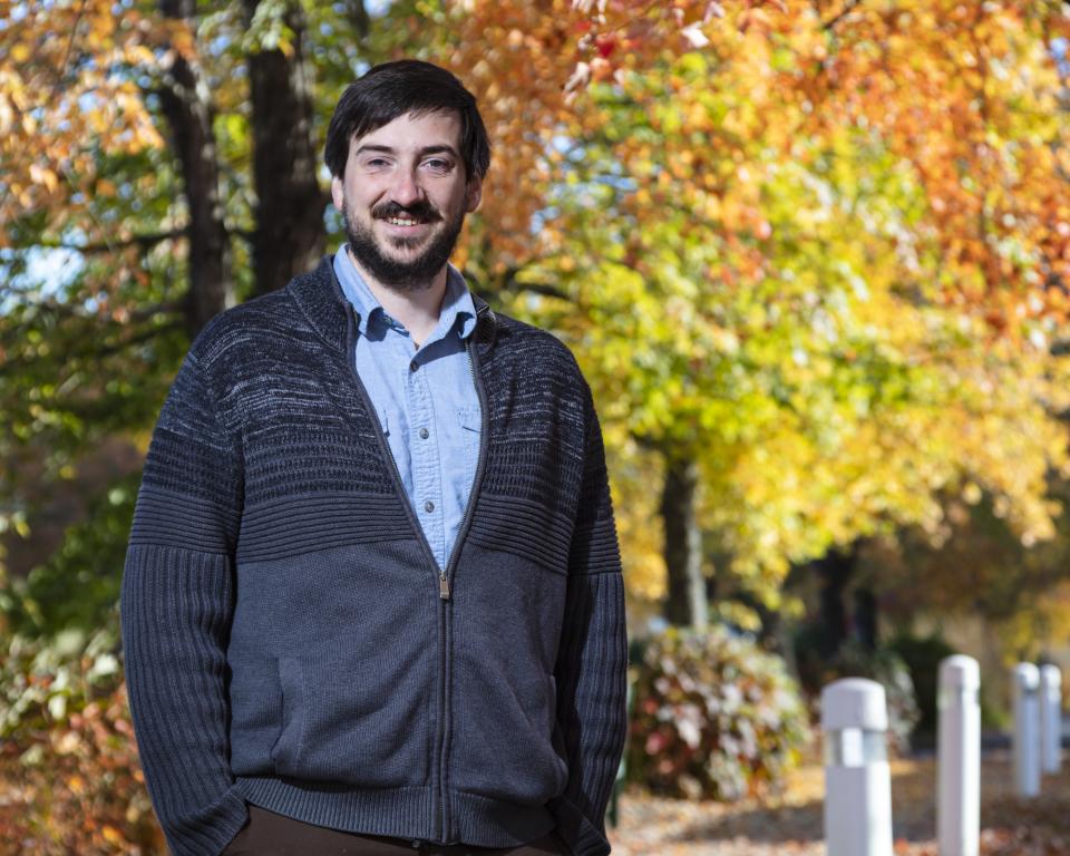 Matthew Craig’s research at ORNL is focused on how carbon cycles in and out of soils, a process that can have tremendous impact on the Earth’s climate. Credit: Carlos Jones/ORNL, U.S. Dept. of Energy