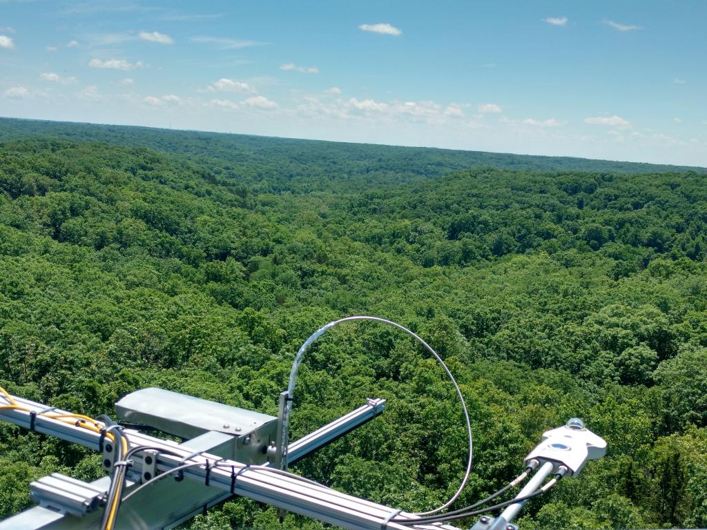 The FAME platform developed by ORNL, shown here deployed at the Ameriflux observation site in Missouri, measures solar-induced fluorescence, a key marker of photosynthesis and plant health. Credit: Lianhong Gu/ORNL, U.S. Dept. of Energy