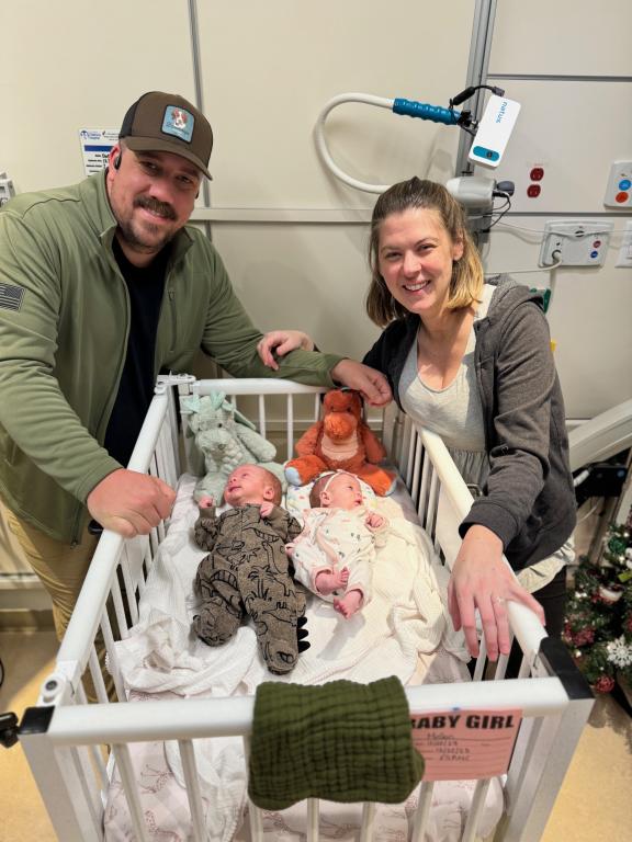 ORNL IT specialist Ben Mellon and his wife, Ashley, a former ORNL employee, pose with their twins, Bear and Dottie, in the neonatal intensive care unit at East Tennessee Children’s Hospital. Credit: Ben Mellon