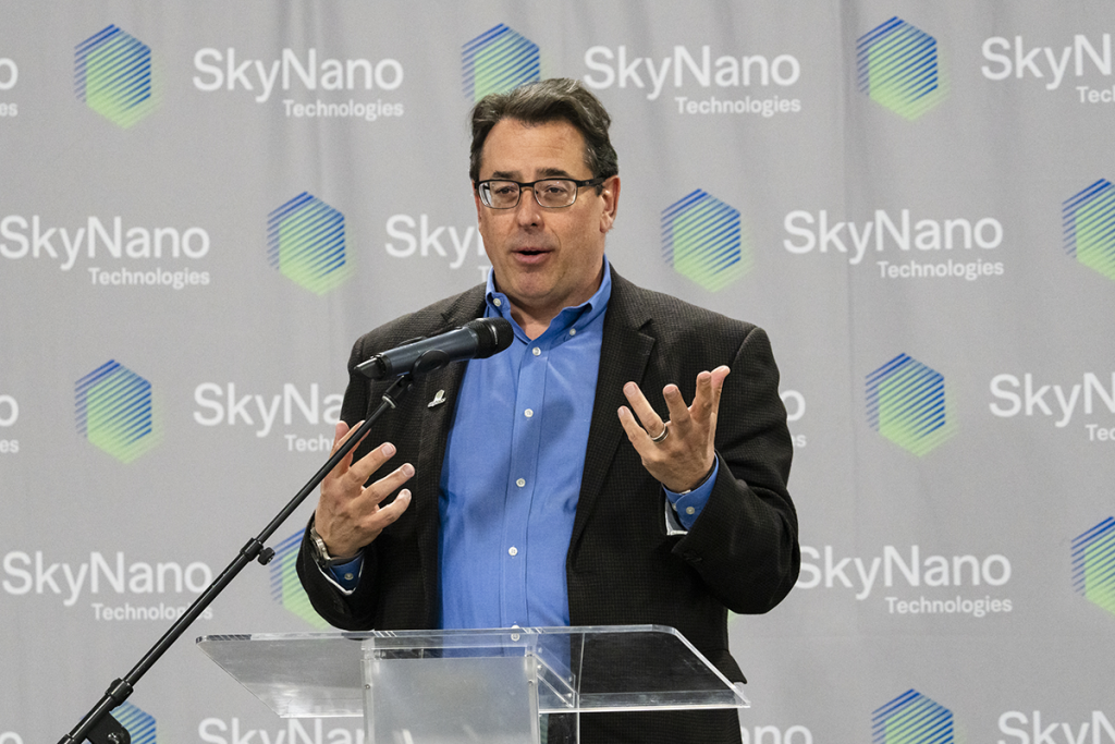 TVA’s Joe Hoagland addresses the audience during SkyNano’s ribbon-cutting event on March 20. Credit: Carlos Jones/ORNL, U.S. Dept. of Energy