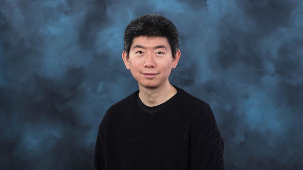 Hu Miao, award-winning referee.