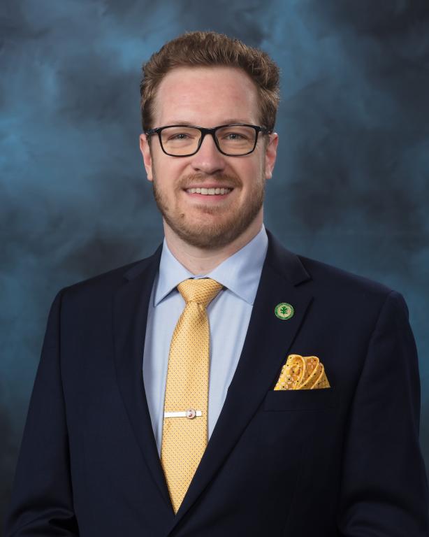 Portrait of Nick Gregorich