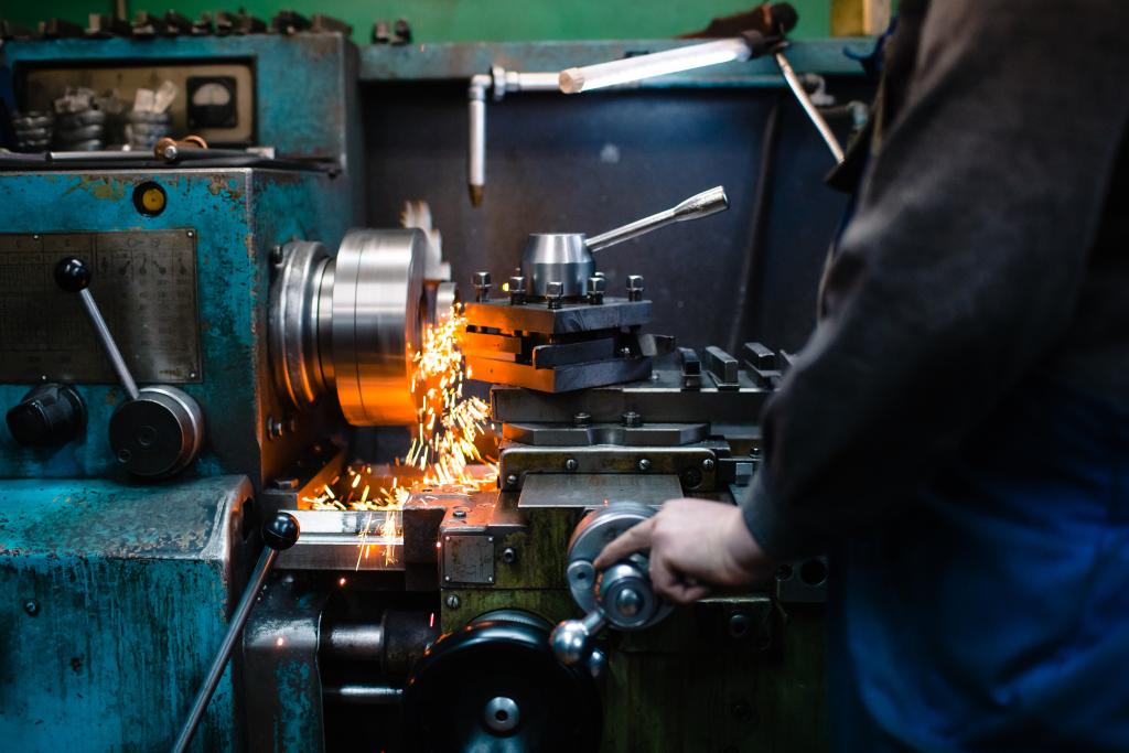 Milling machine