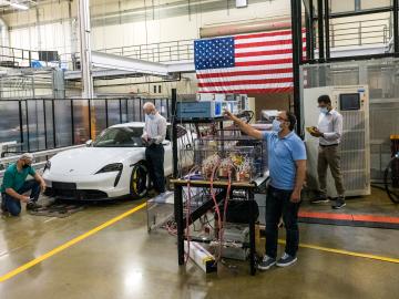 Extreme Fast-Charging Lab in ORNL’s Grid Research Integration and Deployment Center