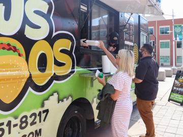 An array of food trucks, including CJ’s Tacos, visited ORNL during an ORNL Gives fundraising event on Sept. 8, 2021. Credit: Genevieve Martin/ORNL, U.S. Dept. of Energy