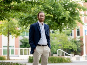 Bryan Piatkowski is a Liane Russell Distinguished Fellow at ORNL developing a framework to better understand the genetic underpinnings of desirable plant traits so they may be used to create climate-resilient crops for food, bioenergy and carbon sequestration. Credit: Carlos Jones/ORNL, U.S. Dept of Energy.