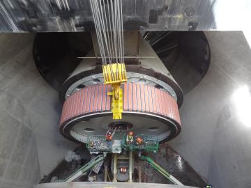 A large generator is installed at the Meldahl hydropower plant in Kentucky. The energy sector anticipates longer lead times in procuring such large components for increasing construction and modernization of U.S. hydropower plants. Credit: American Municipal Power