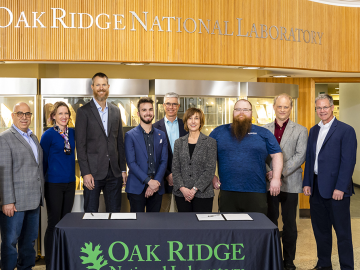 The licensing and leadership team behind AMIGO. Credit: Carlos Jones/ORNL, U.S. Dept. of Energy