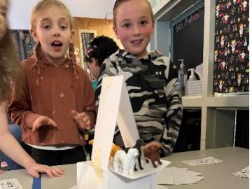 ORNL engineer Ahmed Elatar explained his profession to students in Jessica Everitt’s 2nd grade class at Hardin Valley Elementary School in Knoxville, Tennessee, during Engineers Week. Credit: Jessica Everitt