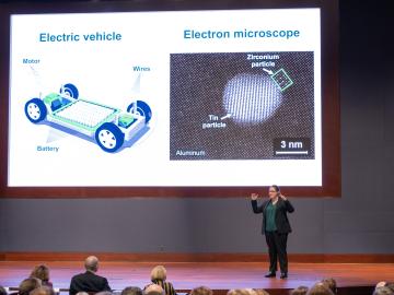 ORNL’s Janet Meier presents her lightning talk about designing more sustainable materials for EVs at the inaugural National Lab Research SLAM on Capitol Hill. Credit: Blaise Douros, Lawrence Livermore National Laboratory