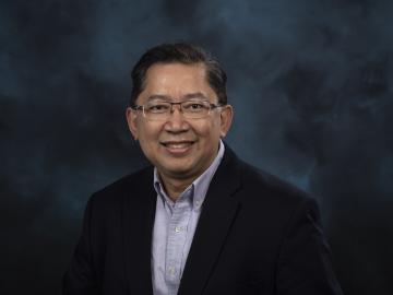 Rigoberto Advincula is a UT-ORNL Governor's Chair and leads the lab's Macromolecular Nanomaterials group. Credit: Carlos Jones/ORNL, U.S. Dept. of Energy