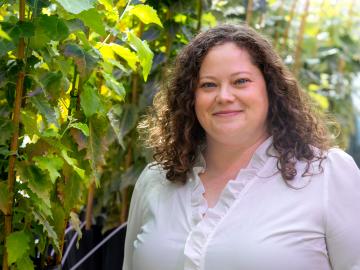 Alyssa Carrell is an ORNL ecologist studying how plant-microbe relationships can build resilience in natural ecosystems vulnerable to climate change. Credit: Genevieve Martin/ORNL, U.S. Dept. of Energy