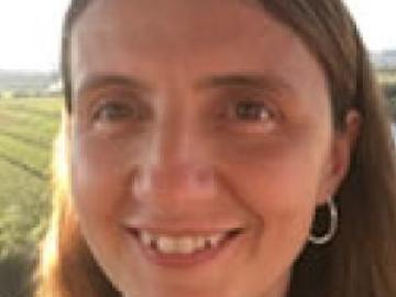 Dr. Petronela Radu