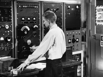 ORNL Graphite Reactor early control room