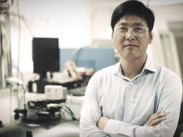 Oak Ridge National Laboratory researcher Ho Nyung Lee regards his research in novel materials as a “career hobby.”