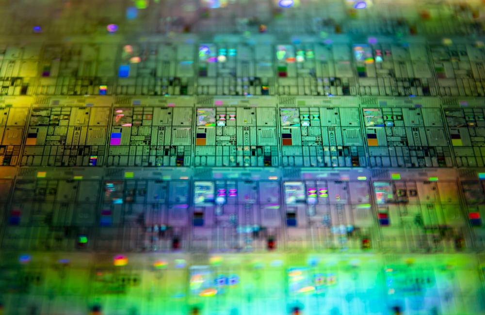 Researchers in ORNL's Quantum Information Science group summarized their significant contributions to quantum networking and quantum computing in a special issue of Optics & Photonics News. Image credit: Christopher Tison and Michael Fanto/Air Force Research Laboratory.