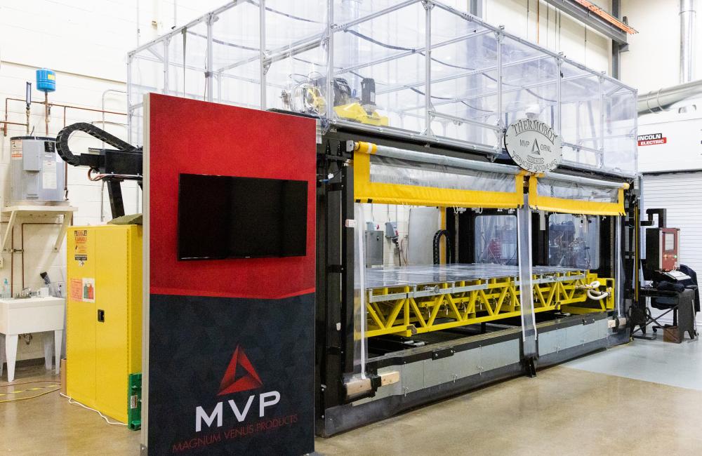 The Reactive Additive Manufacturing, or RAM, machine for large-scale thermoset printing supports two technologies licensed by MVP and developed in collaboration with ORNL. Credit: Carlos Jones/ORNL, U.S. Dept. of Energy.