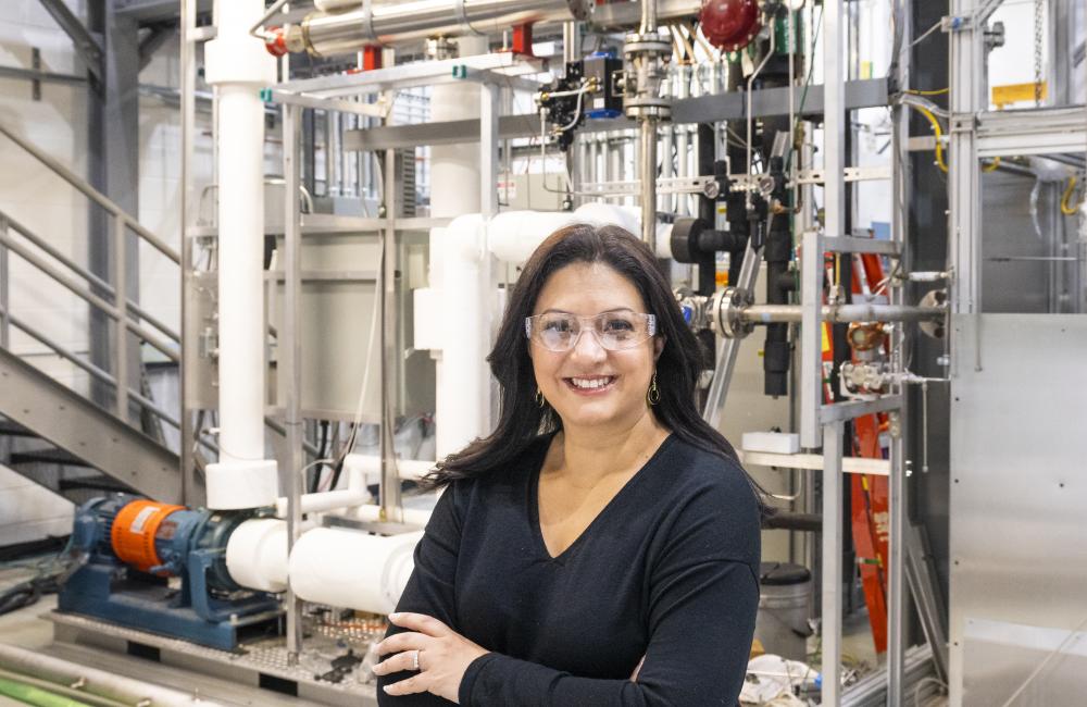 Nuclear engineer Nesrin Ozgan Cetiner led ORNL’s collaboration with AMS Corp. to test instrument and control sensors for the next generation of nuclear power reactor technology. Credit: Carlos Jones/ORNL, U.S. Dept. of Energy