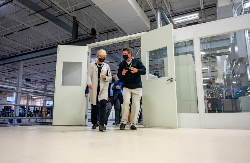 U.S. Secretary of Energy Granholm tours ORNL’s world-class science facilities