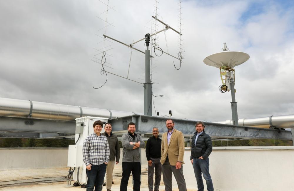 Oak Ridge National Laboratory researchers built an Earth-to-space communications system to work with private and government partners with the goal of directly connecting data downlinks to high performance computing. Credit: Genevieve Martin/ORNL, U.S. Dept. of Energy 