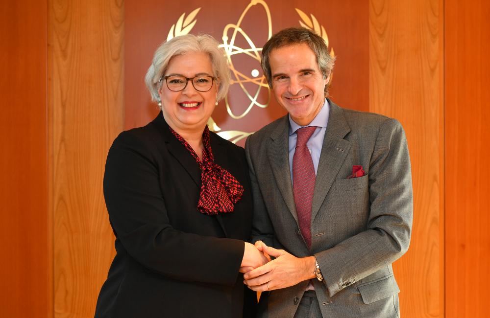 ORNL's Ana C. Raffo Caiado poses with Rafael Grossi, director general of the International Atomic Energy Agency Credit: Ana Raffo Caiado