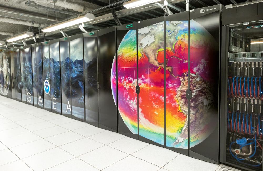 ORNLとNOAA、気候科学研究のための新しいスーパーコンピュータを発表(ORNL, NOAA launch new supercomputer for climate science research)