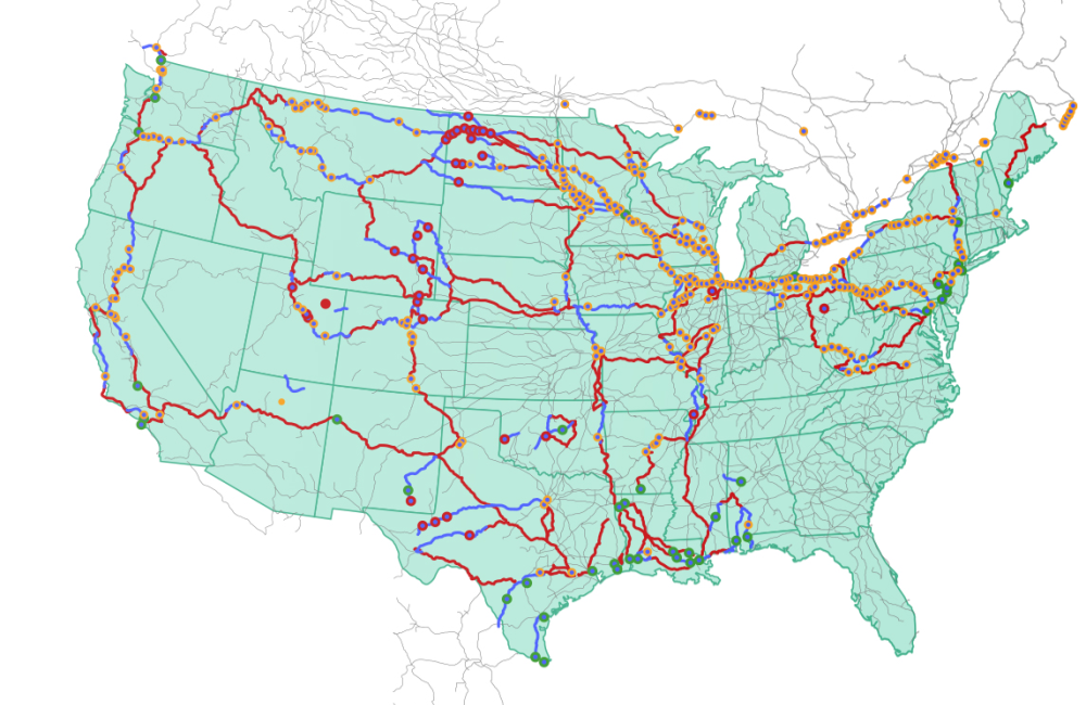 ORNL researchers used geotagged photos to map crude oil train routes in the U.S. The mapping gives transportation planners insight into understanding potential impacts along the routes. Credit: ORNL, U.S. Dept. of Energy