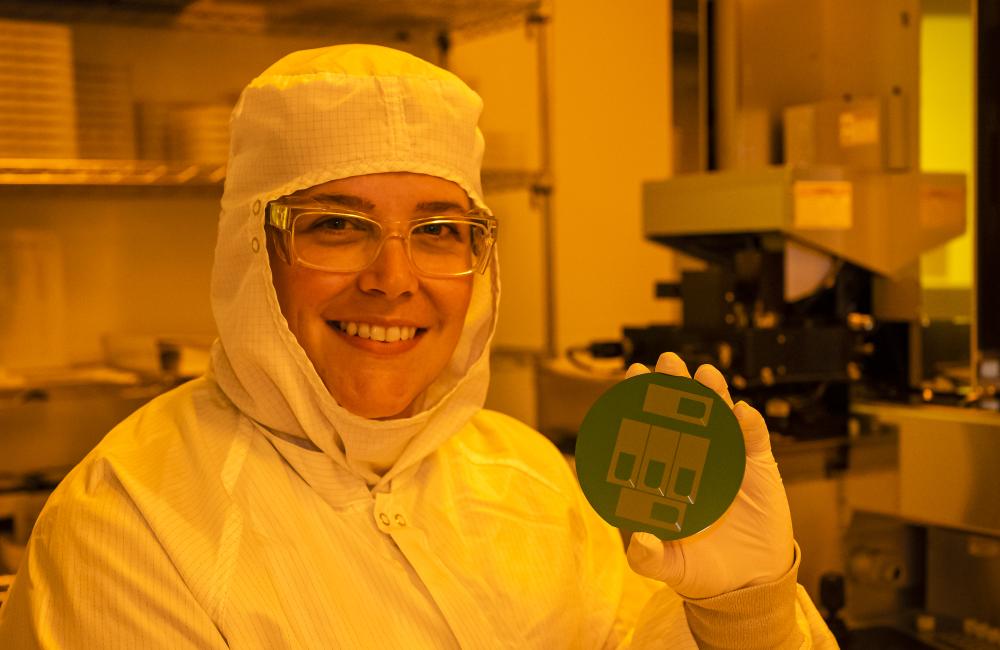 Leslie Wilson, Master Technician in the Nanofabrication Research Laboratory